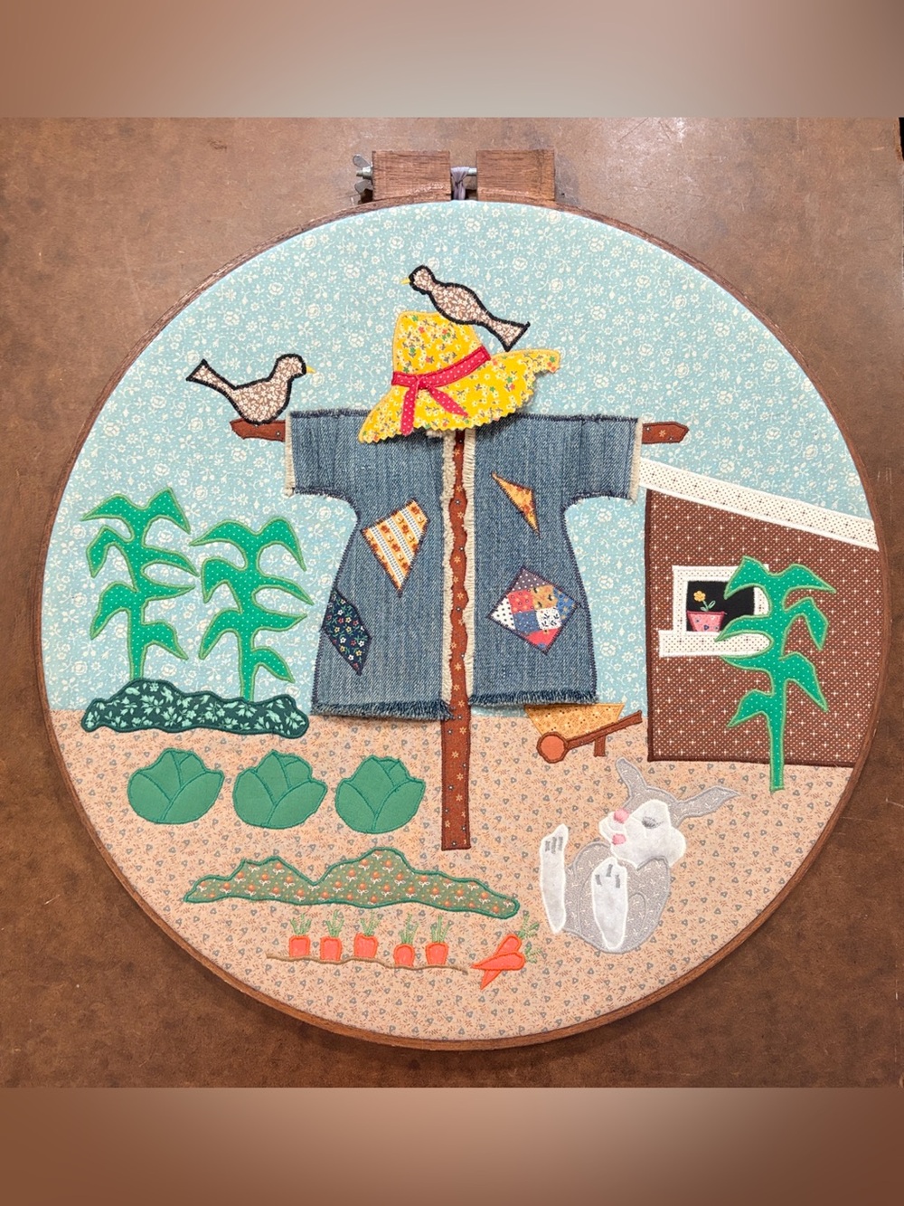 Vintage- “Scare Who?” 1980’s Handmade Farmyard Appliqué Hoop- 19”x19”